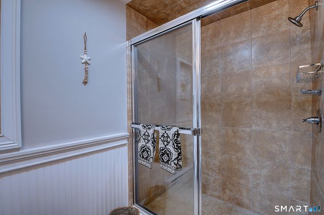 1387 New London Turnpike, Glastonbury, CT 06033