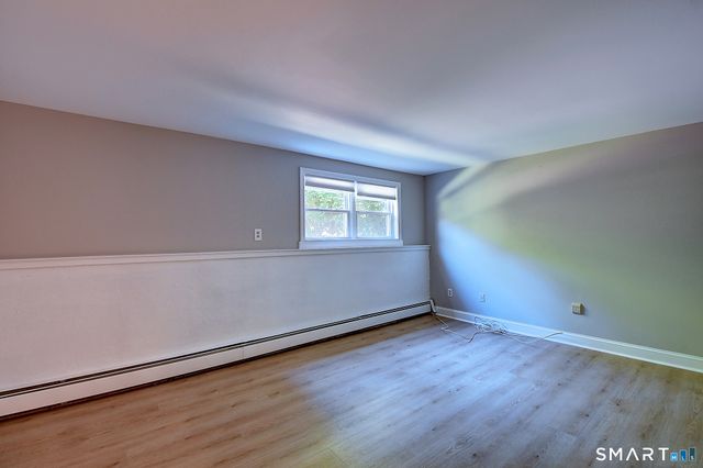 1387 New London Turnpike, Glastonbury, CT 06033