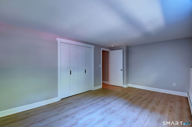 1387 New London Turnpike, Glastonbury, CT 06033