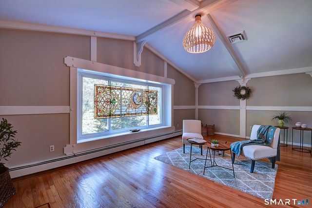 1387 New London Turnpike, Glastonbury, CT 06033