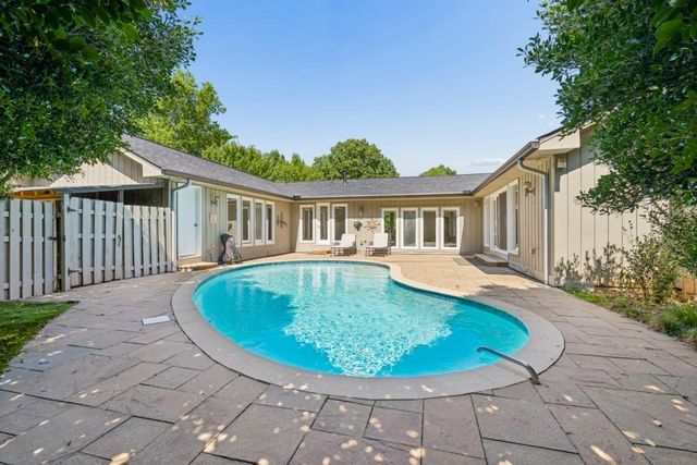 746 Hillwood Drive, Marietta, GA 30068