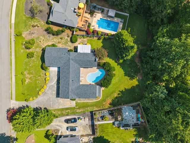 746 Hillwood Drive, Marietta, GA 30068