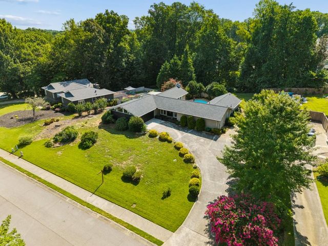 746 Hillwood Drive, Marietta, GA 30068