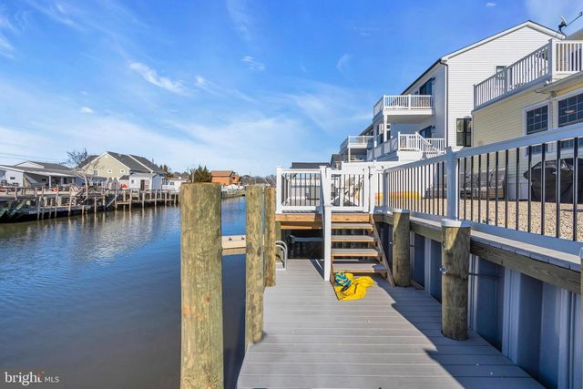 44 CLAUDIA LANE, Manahawkin, NJ 08050