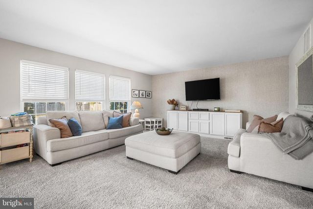 1055 OLD ZION RD, Egg Harbor Township, NJ 08234