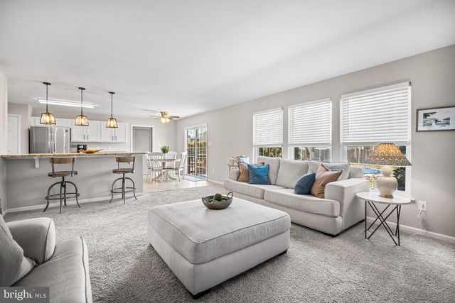 1055 OLD ZION RD, Egg Harbor Township, NJ 08234