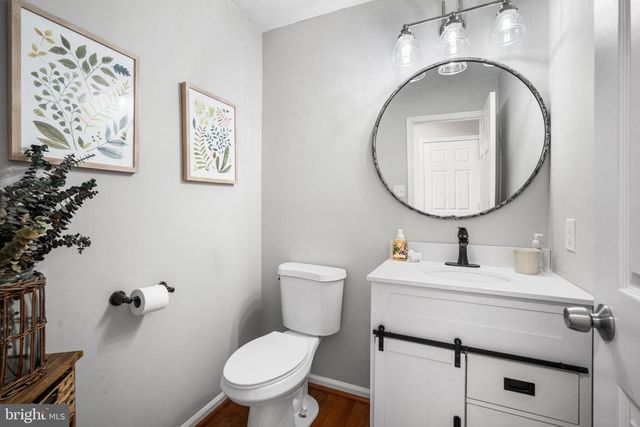 1055 OLD ZION RD, Egg Harbor Township, NJ 08234