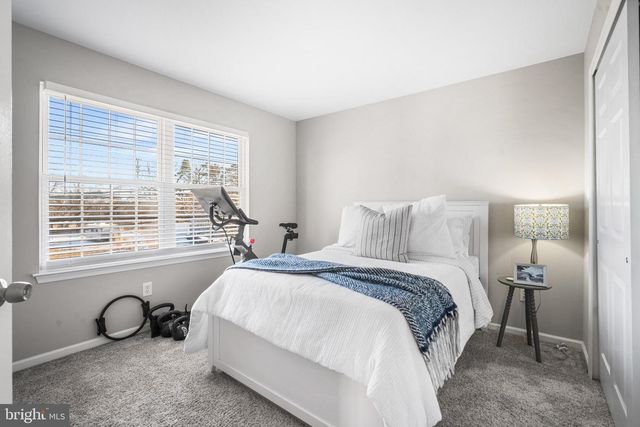 1055 OLD ZION RD, Egg Harbor Township, NJ 08234