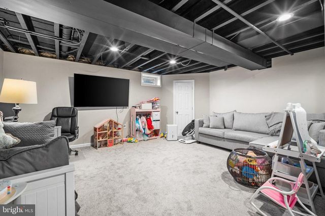 1055 OLD ZION RD, Egg Harbor Township, NJ 08234