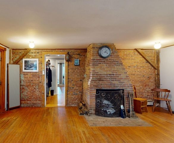 181 Main Street, Northfield, MA 01360