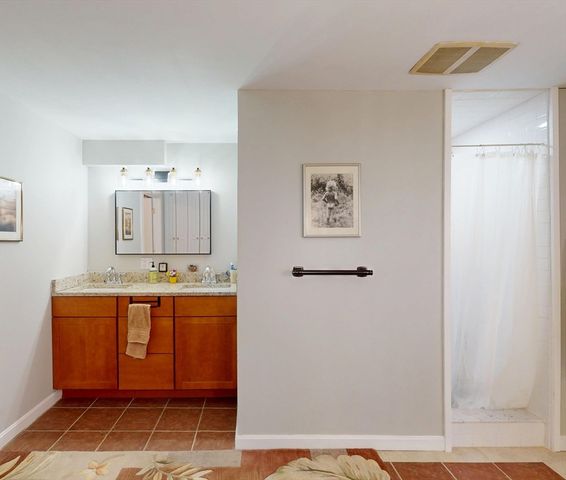 181 Main Street, Northfield, MA 01360