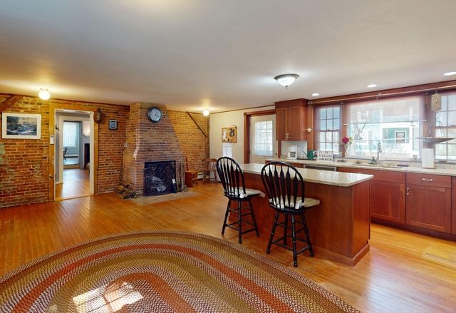 181 Main Street, Northfield, MA 01360