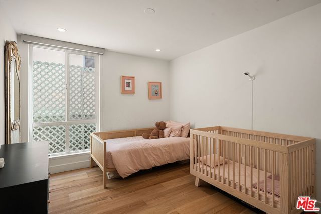 415 Montana Avenue 107, Santa Monica, CA 90403