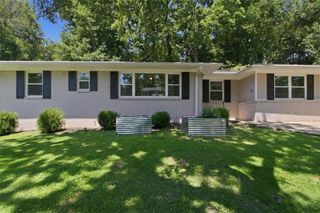 1763 Meadowglades Drive, Decatur, GA 30035
