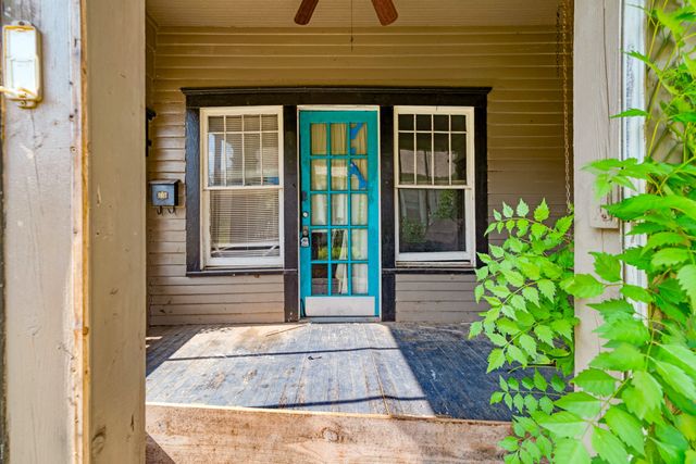 903 4th Street SW, Paris, TX 75460