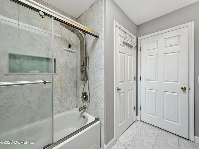 15 Cedarview Avenue, Jackson, NJ 08527