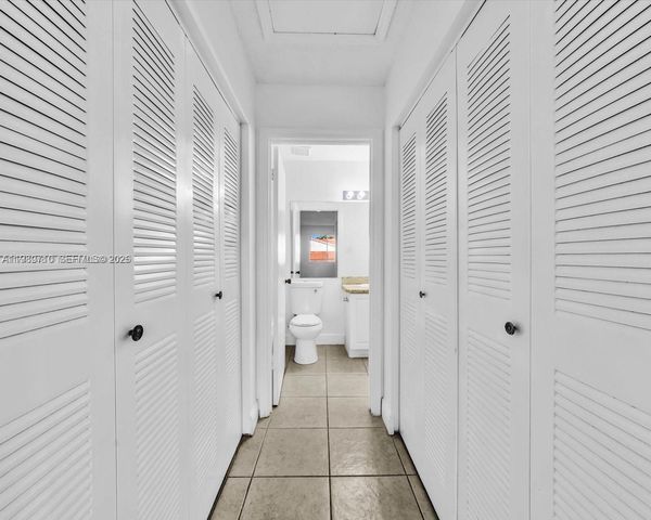 15770 SW 106th Ter 303, Miami, FL 33196