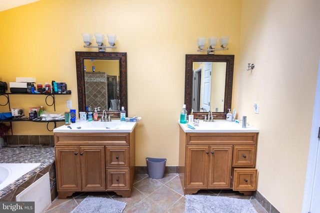 5425 WOODED WAY, Columbia, MD 21044