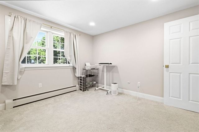 206 Rock St M7, Norwood, MA 02062