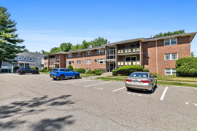 206 Rock St M7, Norwood, MA 02062