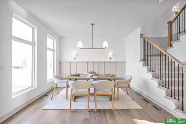 10304 S 191st Avenue, Omaha, NE 68136