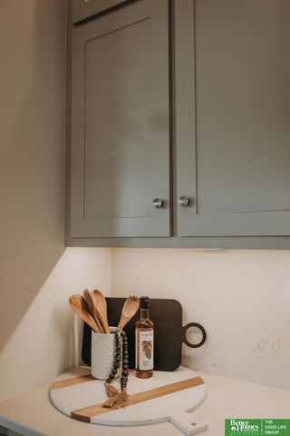 10304 S 191st Avenue, Omaha, NE 68136