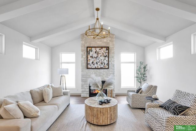 10304 S 191st Avenue, Omaha, NE 68136