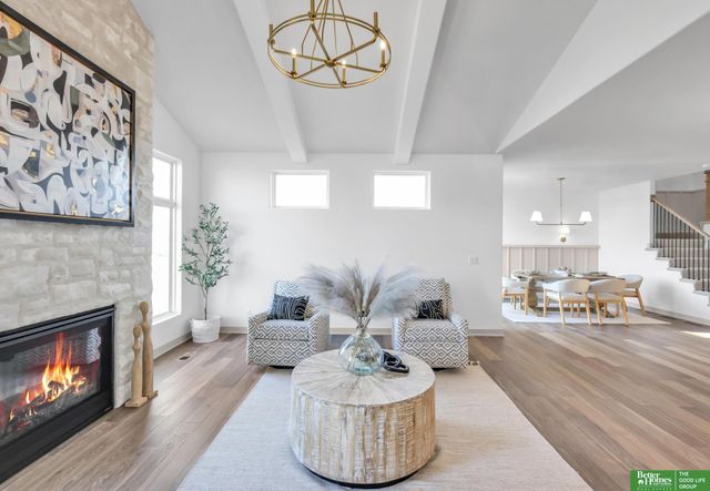 10304 S 191st Avenue, Omaha, NE 68136