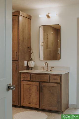 10304 S 191st Avenue, Omaha, NE 68136