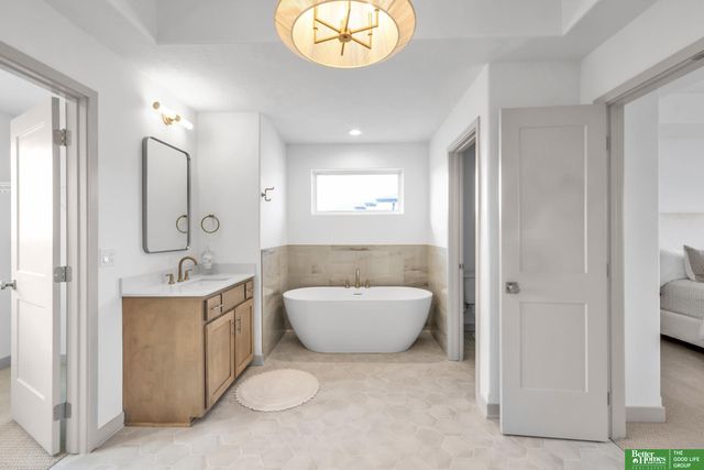 10304 S 191st Avenue, Omaha, NE 68136