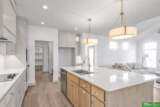 10304 S 191st Avenue, Omaha, NE 68136