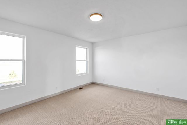 10304 S 191st Avenue, Omaha, NE 68136