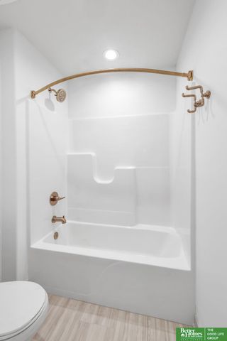 10304 S 191st Avenue, Omaha, NE 68136