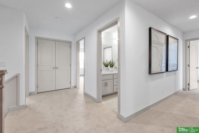 10304 S 191st Avenue, Omaha, NE 68136