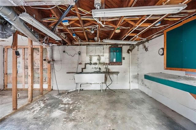 5201 Lindbergh Boulevard, West Carrollton, OH 45449
