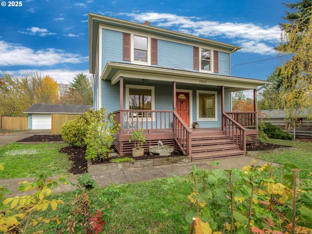 17055 Sw FLORENCE St, Beaverton, OR 97078