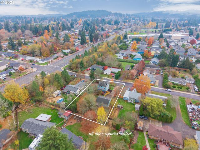 17055 Sw FLORENCE St, Beaverton, OR 97078