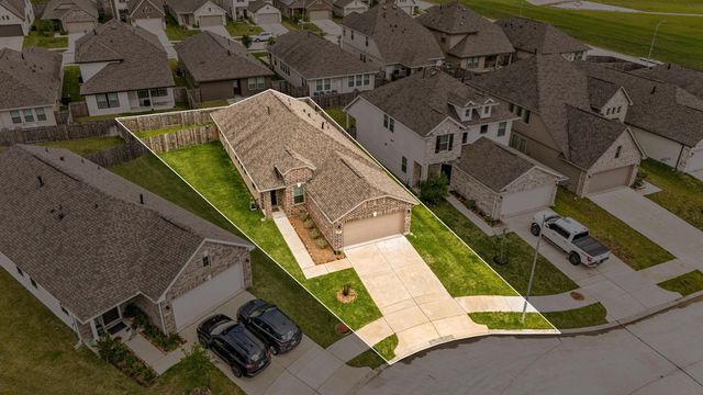 10422 Milford Woods Lane, Tomball, TX 77375