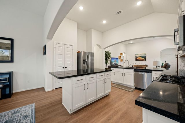 10422 Milford Woods Lane, Tomball, TX 77375