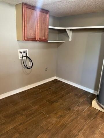 6710 Phillips Lane, Hitchcock, TX 77563