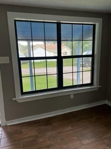 6710 Phillips Lane, Hitchcock, TX 77563