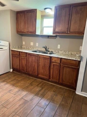 6710 Phillips Lane, Hitchcock, TX 77563