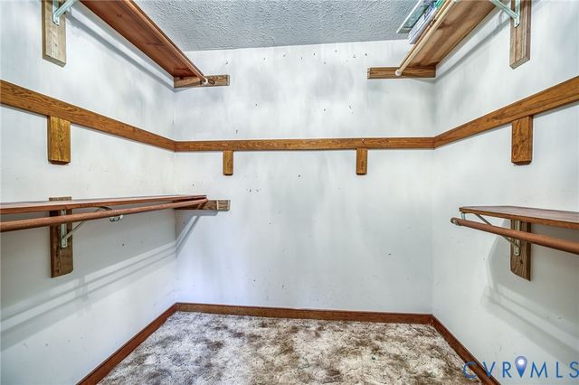 8910 Tunstall Rd, New Kent, VA 23124