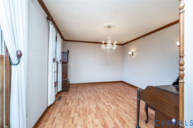 8910 Tunstall Rd, New Kent, VA 23124