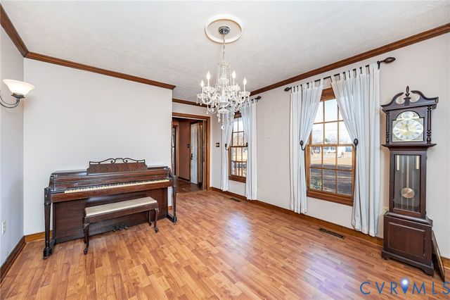 8910 Tunstall Rd, New Kent, VA 23124