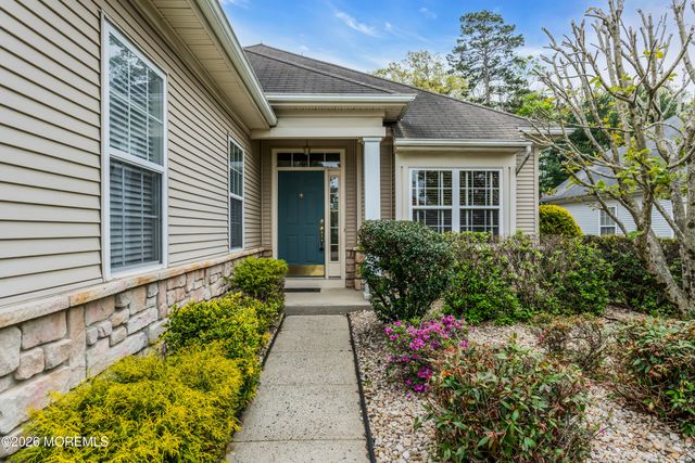 54 Drayton Road, Manchester, NJ 08759