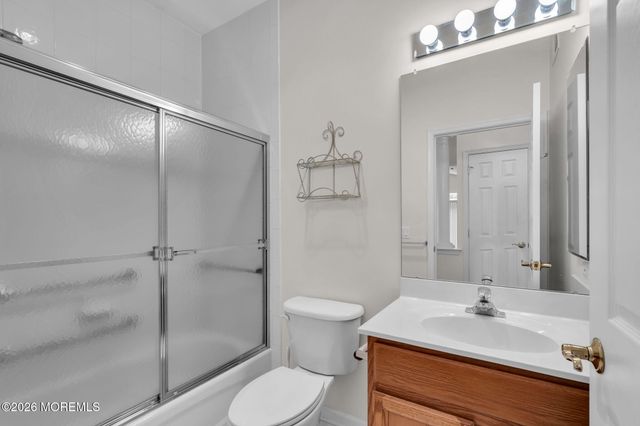 54 Drayton Road, Manchester, NJ 08759