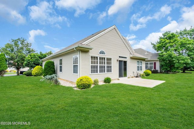 54 Drayton Road, Manchester, NJ 08759