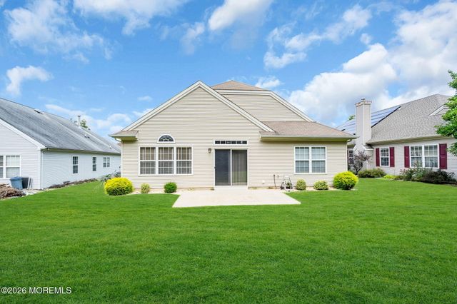 54 Drayton Road, Manchester, NJ 08759