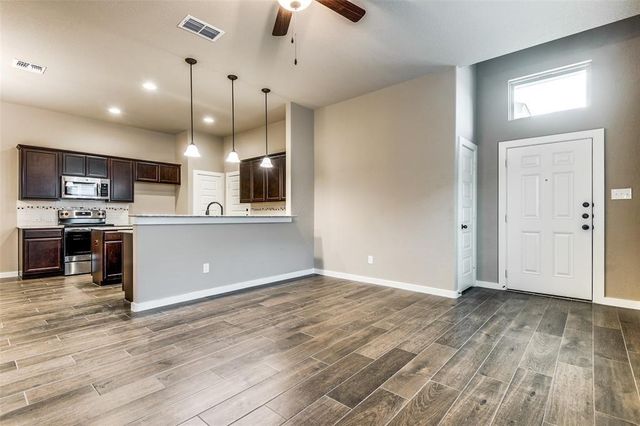 9709 Grosbeak Lane, Magnolia, TX 77354